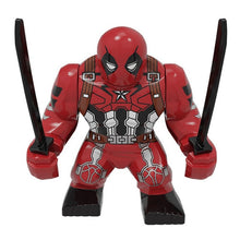 Lade das Bild in den Galerie-Viewer, Avengers Hulkbusters(Iron Man, Captain America, Spiderman etc.) kaufen