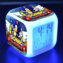 Lade das Bild in den Galerie-Viewer, Sonic the Hedgehog Wecker Digitale Uhr mit Farbwechsel kaufen