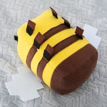 Lade das Bild in den Galerie-Viewer, Plüschfigur Minecraft Biene ca. 20cm kaufen