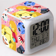 Lade das Bild in den Galerie-Viewer, Animal Crossing Digitaler Wecker mit Uhr kaufen