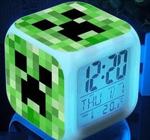 Lade das Bild in den Galerie-Viewer, Minecraft Wecker mit Digital Uhr LED Anzeige kaufen