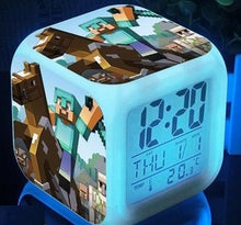 Lade das Bild in den Galerie-Viewer, Minecraft Wecker mit Digital Uhr LED Anzeige kaufen