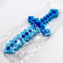 Lade das Bild in den Galerie-Viewer, Leuchtende Minecraft Schwerter Spielzeug (ca. 35cm) kaufen