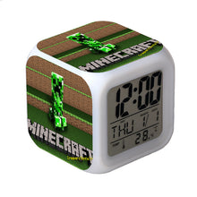 Lade das Bild in den Galerie-Viewer, Minecraft Wecker mit Digital Uhr LED Anzeige kaufen
