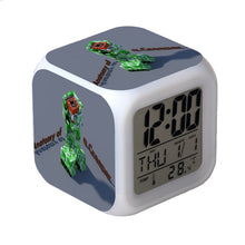Lade das Bild in den Galerie-Viewer, Minecraft Wecker mit Digital Uhr LED Anzeige kaufen