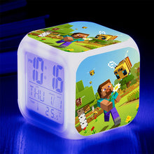 Lade das Bild in den Galerie-Viewer, Minecraft Wecker mit Digital Uhr LED Anzeige kaufen
