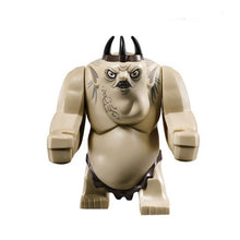 Lade das Bild in den Galerie-Viewer, Magische Spielzeugfiguren - verschiedene Motive zur Wahl kaufen