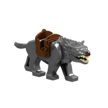 Lade das Bild in den Galerie-Viewer, Magische Spielzeugfiguren - verschiedene Motive zur Wahl kaufen