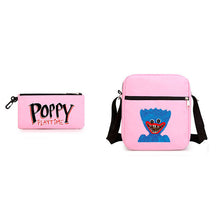 Lade das Bild in den Galerie-Viewer, Huggy Wuggy Rucksack, Tasche und Federmappe mit Poppy Playtime Motiven kaufen