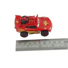 Lade das Bild in den Galerie-Viewer, Lightning McQueen und andere Cars - Spielautos (6 Motive) 1:55 kaufen