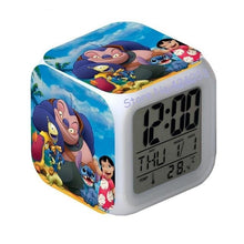 Lade das Bild in den Galerie-Viewer, Lilo & Stitch Digital Uhr Digitaler Wecker mit Farbwechsel Effekt kaufen