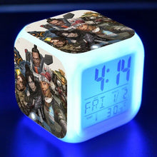 Lade das Bild in den Galerie-Viewer, Apex Legends LED Alarm Wecker Digitale Uhr kaufen