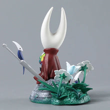 Lade das Bild in den Galerie-Viewer, Detailreiche Hollow Knight Silk Song Hornet Figur
