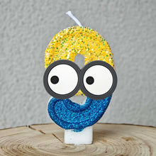 Lade das Bild in den Galerie-Viewer, Minions Geburtstag Kerzen mit Jahreszahl
