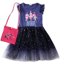 Lade das Bild in den Galerie-Viewer, Süßes Kleid für Kinder und Taschen Set mit KPop Demon Hunters Motiven
