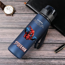 Lade das Bild in den Galerie-Viewer, Spiderman Trinkflaschen in tollen Spider-Man Motiven
