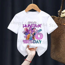 Lade das Bild in den Galerie-Viewer, Hunterix Kpop Demon Hunter Geburtstags Tshirt für Kinder mit Happy Birthday
