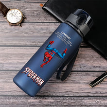 Lade das Bild in den Galerie-Viewer, Spiderman Trinkflaschen in tollen Spider-Man Motiven
