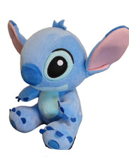 Lade das Bild in den Galerie-Viewer, Angel oder Stitch Plüsch aus Lilo und Stitch (ca. 25cm)
