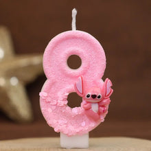 Lade das Bild in den Galerie-Viewer, Pinke Angel und Lilo &amp; Stitch Geburtstagskerzen mit Jahreszahl
