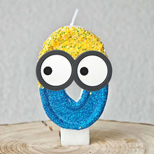 Lade das Bild in den Galerie-Viewer, Minions Geburtstag Kerzen mit Jahreszahl
