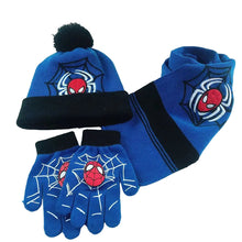 Lade das Bild in den Galerie-Viewer, Spiderman Herbst Winter Set mit Mütze, Schal, Handschuhen - viele Motive
