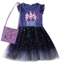 Lade das Bild in den Galerie-Viewer, Süßes Kleid für Kinder und Taschen Set mit KPop Demon Hunters Motiven
