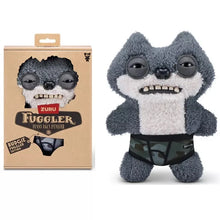 Lade das Bild in den Galerie-Viewer, Fuggler Plüsch Monster Kuscheltiere
