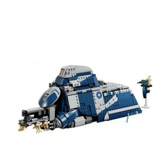 Lade das Bild in den Galerie-Viewer, Star Wars The Clone Wars MTT der Separatisten in der Schlacht von Felucia Spielzeug
