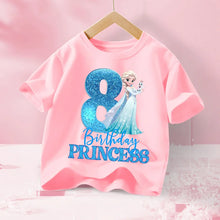 Lade das Bild in den Galerie-Viewer, Pinkes Elsa Eiskönigin Frozen Geburtstags T-Shirt mit Jahreszahl für Kinder
