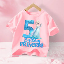 Lade das Bild in den Galerie-Viewer, Pinkes Elsa Eiskönigin Frozen Geburtstags T-Shirt mit Jahreszahl für Kinder
