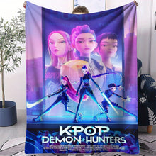 Lade das Bild in den Galerie-Viewer, Flauschige Hunterix K-Pop Demon Hunters Flanelldecken in 31 verschiedenen Motiven

