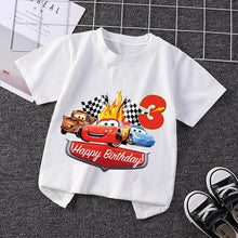 Lade das Bild in den Galerie-Viewer, Lightning Mcqueen Cars Kinder Geburtstags T-Shirt mit Jahreszahl
