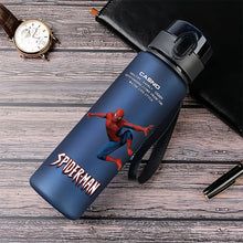 Lade das Bild in den Galerie-Viewer, Spiderman Trinkflaschen in tollen Spider-Man Motiven
