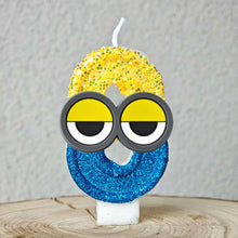 Lade das Bild in den Galerie-Viewer, Minions Geburtstag Kerzen mit Jahreszahl
