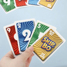 Lade das Bild in den Galerie-Viewer, UNO: Skip Bo Kartenspiel
