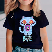 Lade das Bild in den Galerie-Viewer, Cooles Kinder T-Shirt mit Kpop Demon Hunter Motiven
