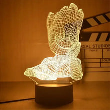 Lade das Bild in den Galerie-Viewer, Tolle Nachtlichter in vielen Motiven -  Iron Man, Thor, Hulk, Star Wars etc.
