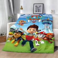 Lade das Bild in den Galerie-Viewer, Paw Patrol Flauschige Decke in vielen Größen und Motiven
