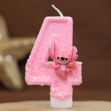 Lade das Bild in den Galerie-Viewer, Pinke Angel und Lilo &amp; Stitch Geburtstagskerzen mit Jahreszahl
