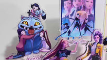 Laden und Abspielen von Videos im Galerie-Viewer, Stylishe Kpop Demon Hunters Huntrix Acyl Deko Figuren
