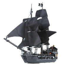 Lade das Bild in den Galerie-Viewer, Fluch der Karibik - Pirates of the Caribbean: Black Pearl Baustein Set kaufen
