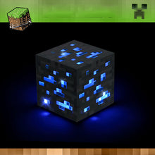 Lade das Bild in den Galerie-Viewer, Minecraft Würfel Lampe Set mit 4 Nachtlicht in Rot, Blau, Grün und Gelb kaufen
