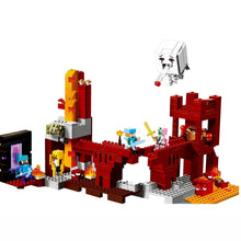 Lade das Bild in den Galerie-Viewer, Nether Wither Festung Minecraft Bausteine Spielzeug Set 571 Teile kaufen
