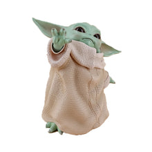 Lade das Bild in den Galerie-Viewer, Star Wars Baby Yoda Figur ca. 8cm kaufen
