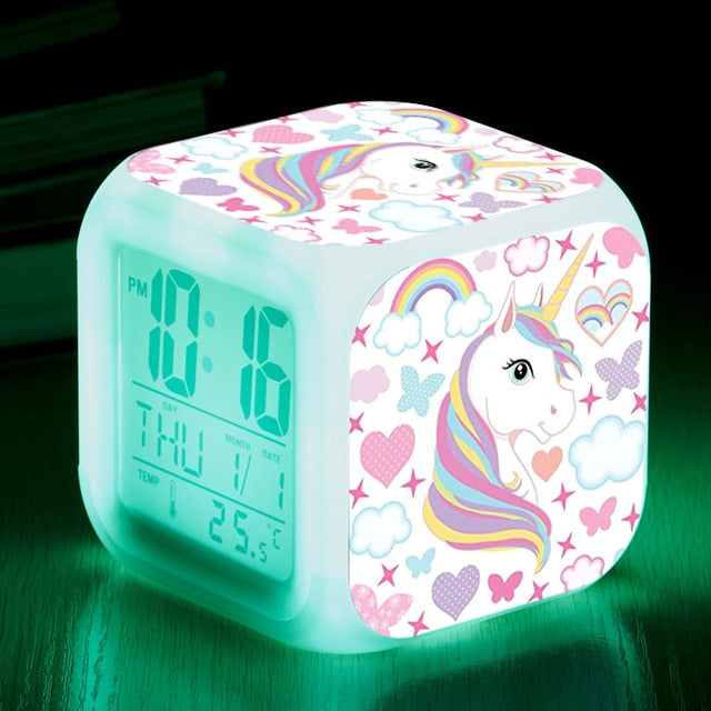 Süßes Einhorn Digitaler Wecker / Uhr mit Farbwechsel kaufen