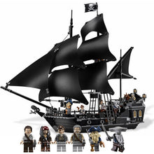 Lade das Bild in den Galerie-Viewer, Fluch der Karibik - Pirates of the Caribbean: Black Pearl Baustein Set kaufen
