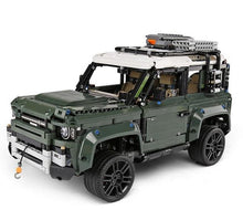 Lade das Bild in den Galerie-Viewer, SUV Land Rover Baustein Set Spielzeug 2830 Teile kaufen
