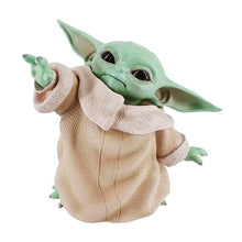 Lade das Bild in den Galerie-Viewer, Star Wars Baby Yoda Figur ca. 8cm kaufen
