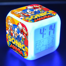 Lade das Bild in den Galerie-Viewer, Sonic the Hedgehog Wecker Digitale Uhr mit Farbwechsel kaufen
